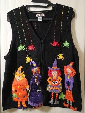 VINTAGE WITCHES AND SPIDERS SWEATER VEST - SIZE LARGE - HALLOWEEN, SPOOKY VEST